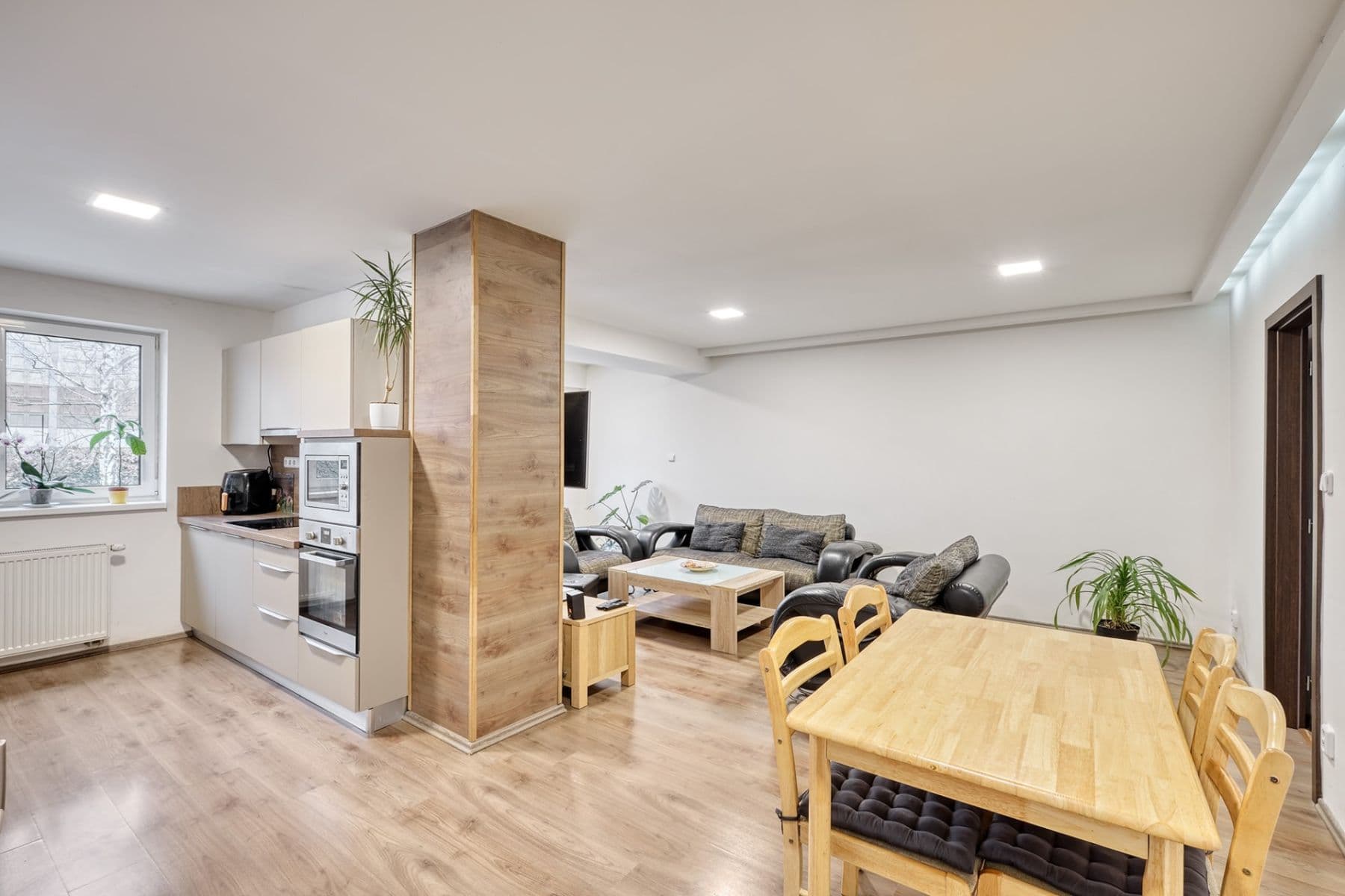 Predaj domu 200 m², pozemek 524 m², Českobrodská, Poříčany, Středočeský kraj Predaj domu 200 m², pozemek 524 m², Českobrodská, Poříčany, Středočeský kraj