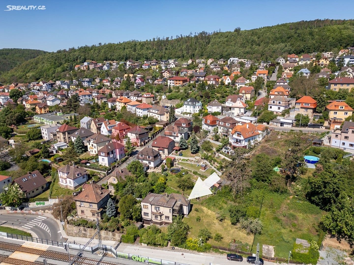 Predaj domu 288 m², pozemek 544 m², Prvomájová, Praha, Praha Predaj domu 288 m², pozemek 544 m², Prvomájová, Praha, Praha