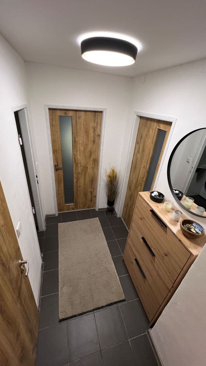 Predaj bytu 3-izbový 74 m², náměstí Republiky, Mladá Boleslav, Středočeský kraj Predaj bytu 3-izbový 74 m², náměstí Republiky, Mladá Boleslav, Středočeský kraj