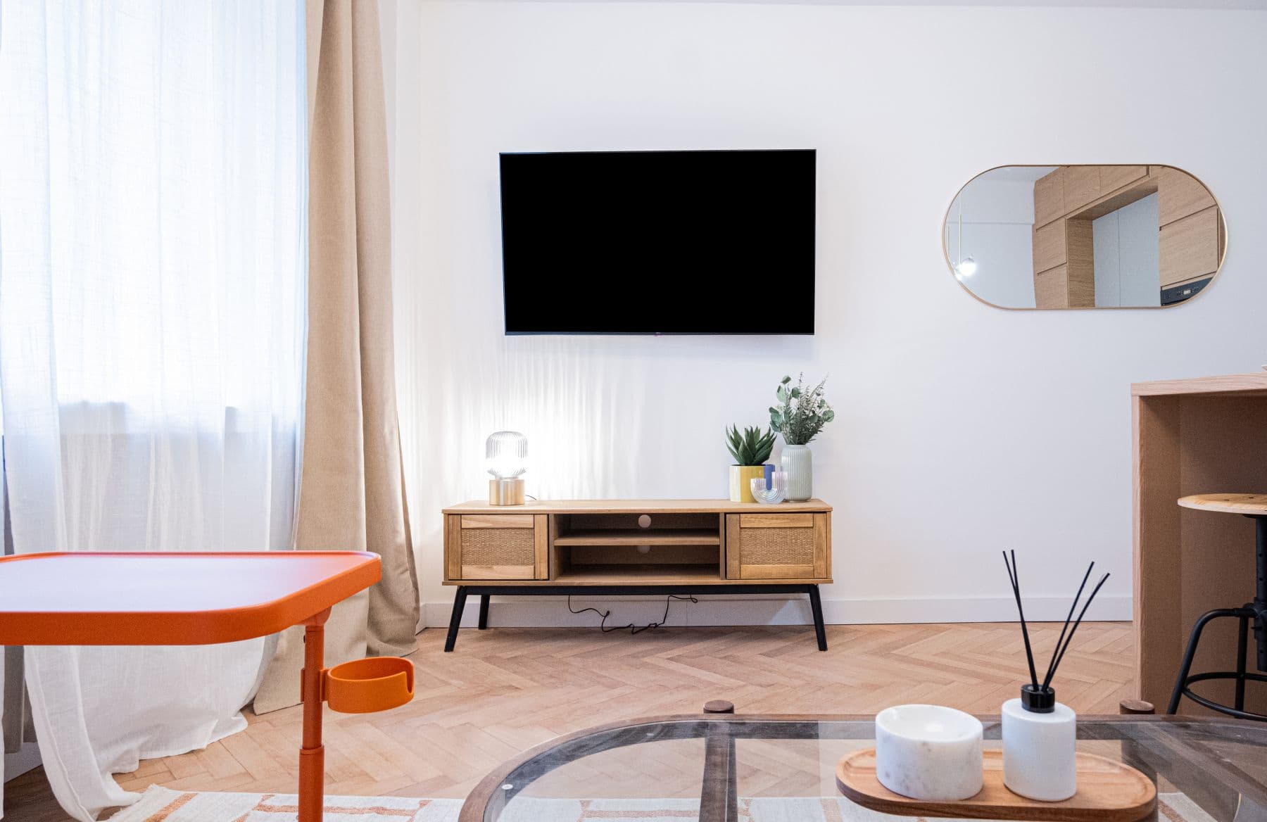 Prenájom bytu 79 m², Ostrovní, Praha, Praha Prenájom bytu 79 m², Ostrovní, Praha, Praha