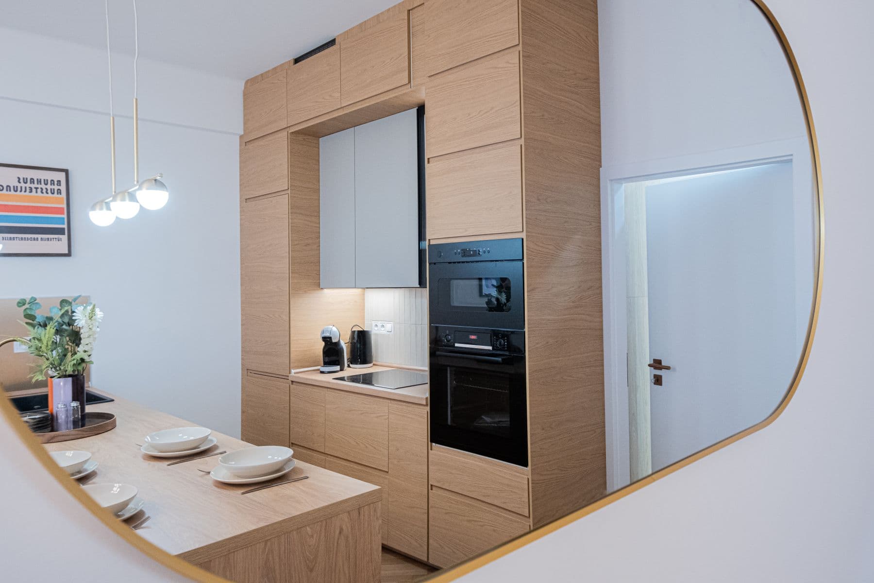 Prenájom bytu 79 m², Ostrovní, Praha, Praha Prenájom bytu 79 m², Ostrovní, Praha, Praha