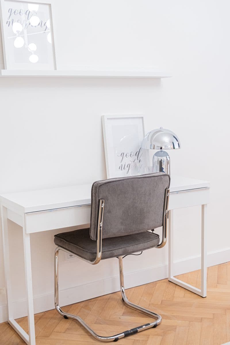 Prenájom bytu 79 m², Ostrovní, Praha, Praha Prenájom bytu 79 m², Ostrovní, Praha, Praha