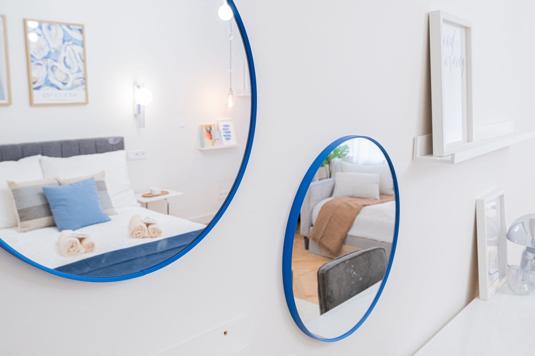 Prenájom bytu 79 m², Ostrovní, Praha, Praha Prenájom bytu 79 m², Ostrovní, Praha, Praha