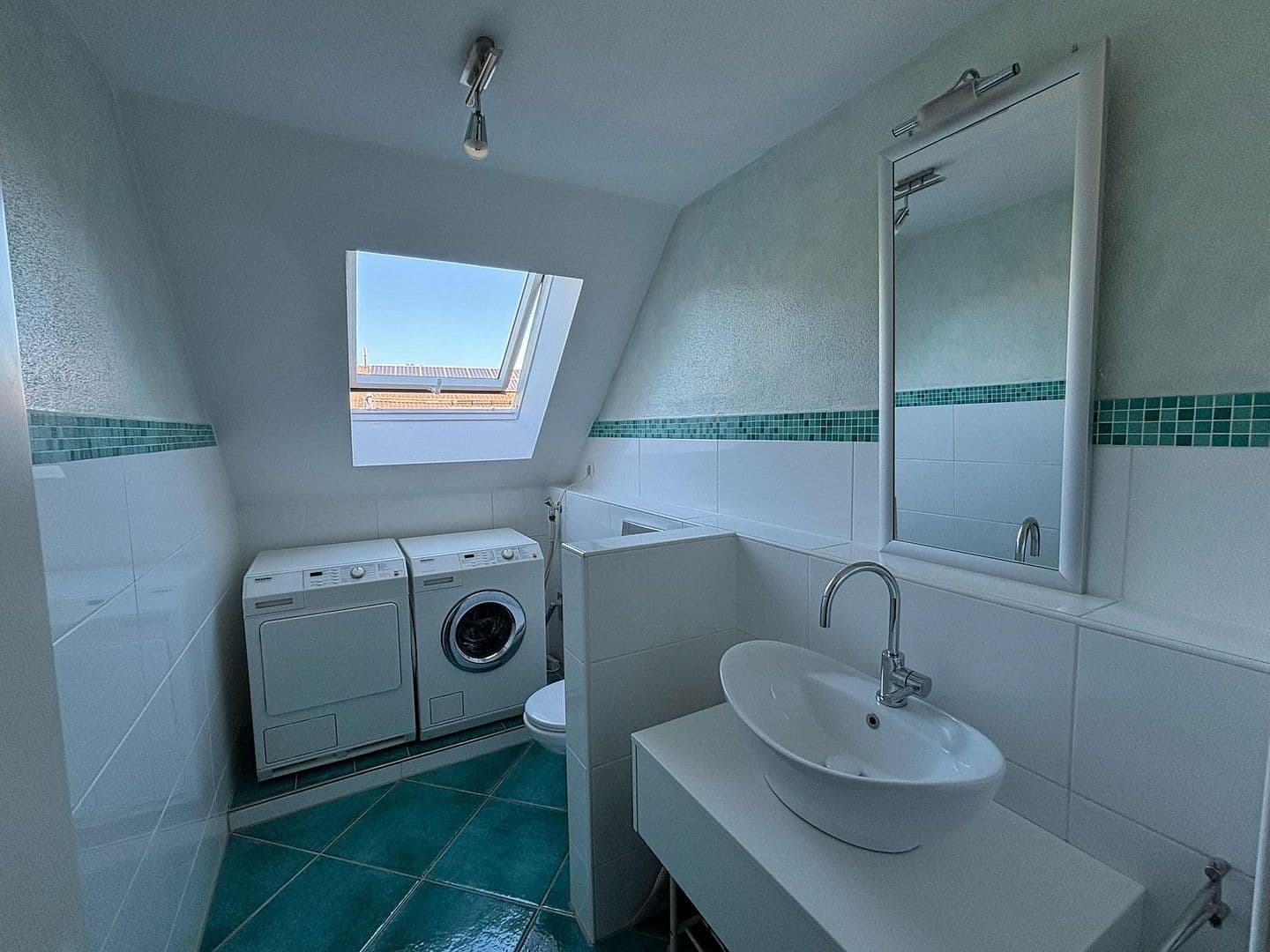 Predaj bytu 2-izbový 110 m², München, Bavorsko Predaj bytu 2-izbový 110 m², München, Bavorsko