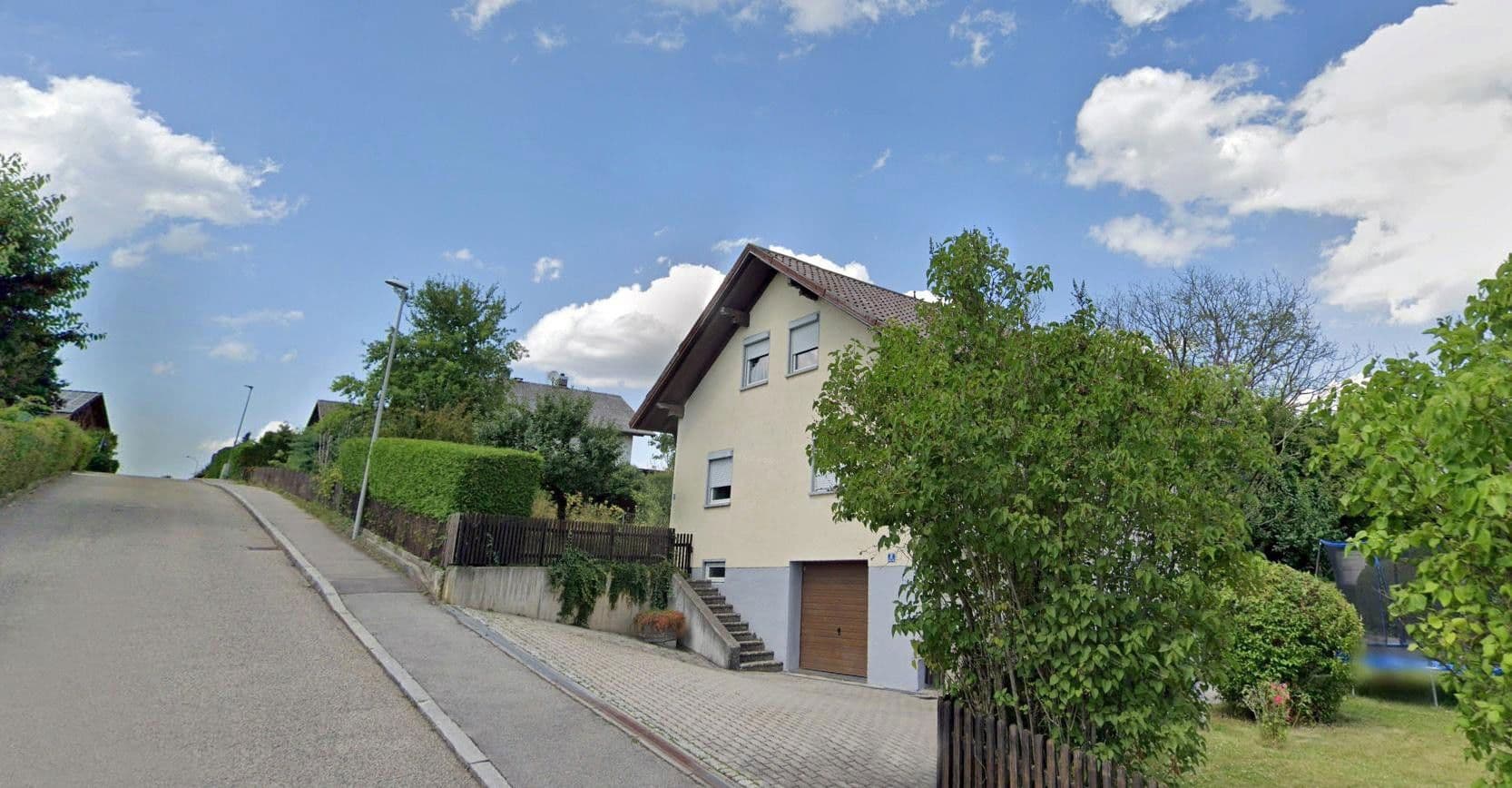 Predaj domu 127 m², pozemek 1.229 m², Ruhstorf a.d.Rott, Bavorsko Predaj domu 127 m², pozemek 1.229 m², Ruhstorf a.d.Rott, Bavorsko