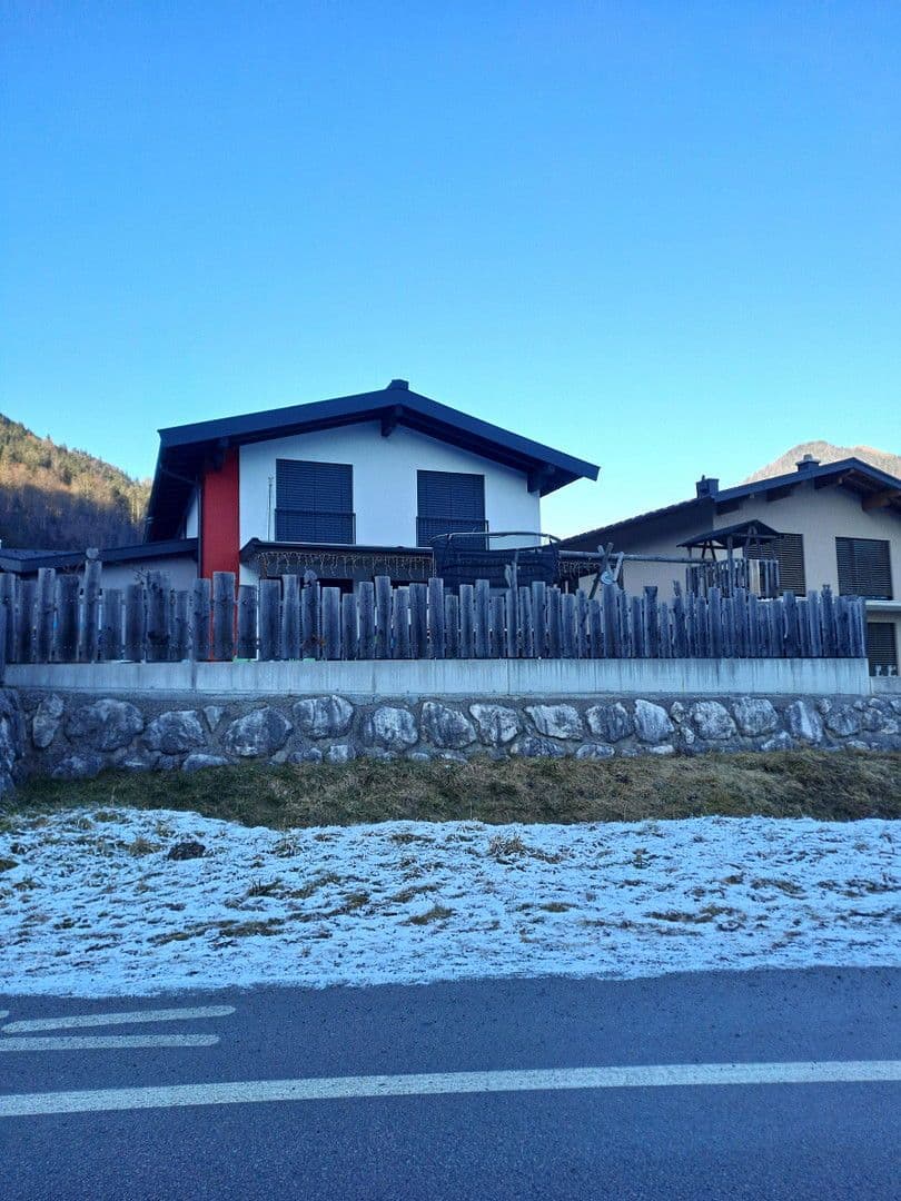 Predaj domu 153 m², pozemek 394 m², schwabenfeld, 6345 Kössen, Tirolsko Predaj domu 153 m², pozemek 394 m², schwabenfeld, 6345 Kössen, Tirolsko