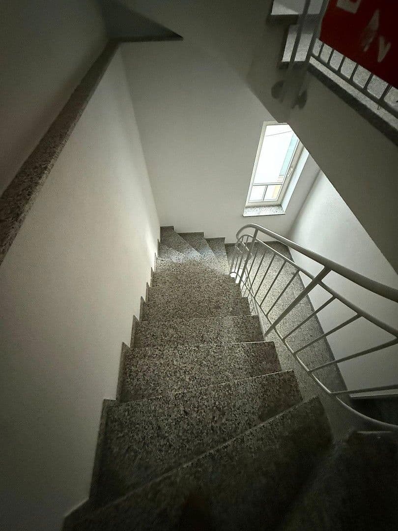 Prenájom bytu 3-izbový 90 m², Schwabstraße 6, Sigmaringen, Bádensko-Wurttembersko Prenájom bytu 3-izbový 90 m², Schwabstraße 6, Sigmaringen, Bádensko-Wurttembersko