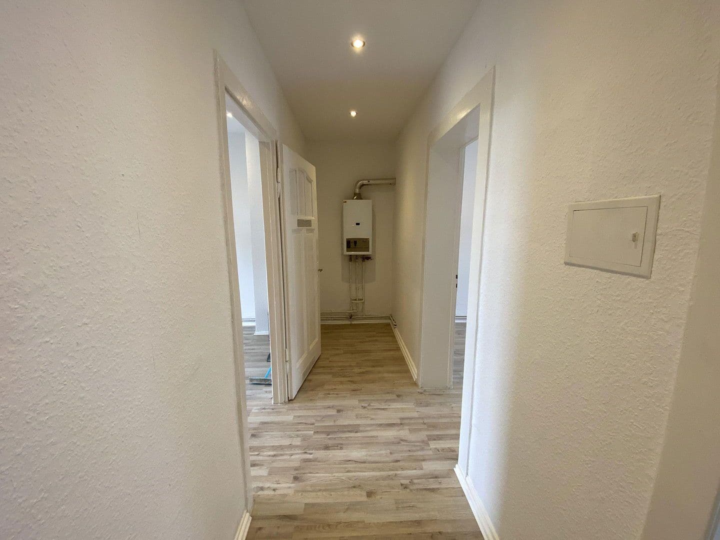 Prenájom bytu 3-izbový 55 m², Nohlstr. 160, Oberhausen, Severné Porýnie - Westfálsko Prenájom bytu 3-izbový 55 m², Nohlstr. 160, Oberhausen, Severné Porýnie - Westfálsko