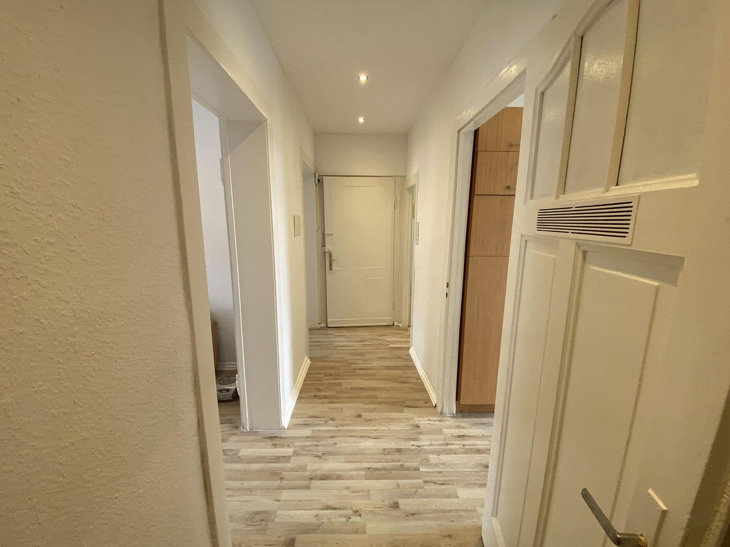 Prenájom bytu 3-izbový 55 m², Nohlstr. 160, Oberhausen, Severné Porýnie - Westfálsko Prenájom bytu 3-izbový 55 m², Nohlstr. 160, Oberhausen, Severné Porýnie - Westfálsko