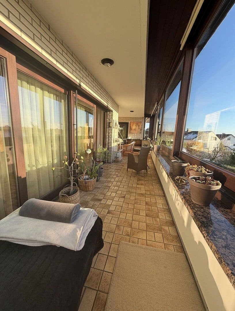 Predaj domu 423 m², pozemek 999 m², Am Eggeberg 4, Blomberg, Severné Porýnie - Westfálsko Predaj domu 423 m², pozemek 999 m², Am Eggeberg 4, Blomberg, Severné Porýnie - Westfálsko