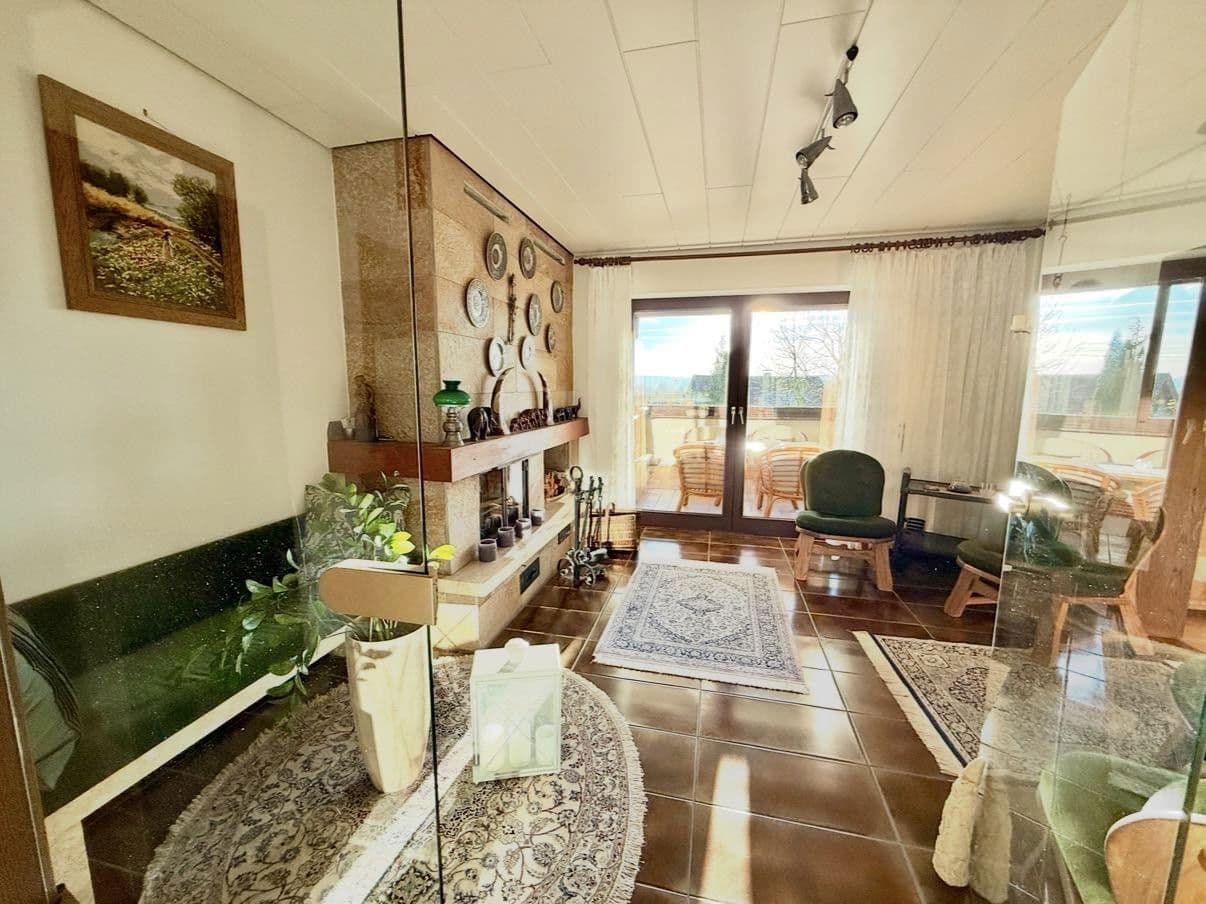 Predaj domu 423 m², pozemek 999 m², Am Eggeberg 4, Blomberg, Severné Porýnie - Westfálsko Predaj domu 423 m², pozemek 999 m², Am Eggeberg 4, Blomberg, Severné Porýnie - Westfálsko