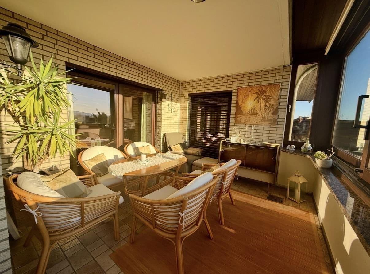 Predaj domu 423 m², pozemek 999 m², Am Eggeberg 4, Blomberg, Severné Porýnie - Westfálsko Predaj domu 423 m², pozemek 999 m², Am Eggeberg 4, Blomberg, Severné Porýnie - Westfálsko