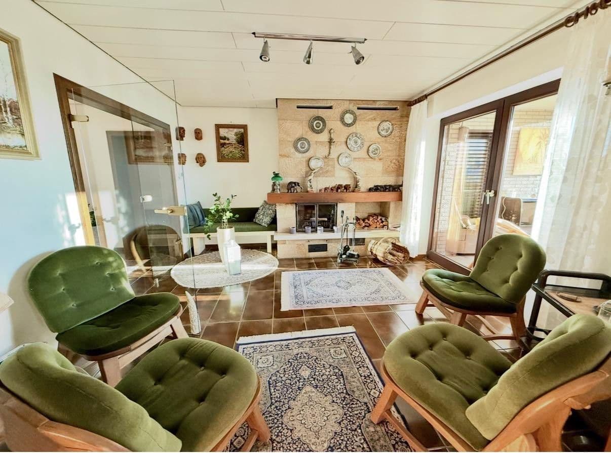 Predaj domu 423 m², pozemek 999 m², Am Eggeberg 4, Blomberg, Severné Porýnie - Westfálsko Predaj domu 423 m², pozemek 999 m², Am Eggeberg 4, Blomberg, Severné Porýnie - Westfálsko