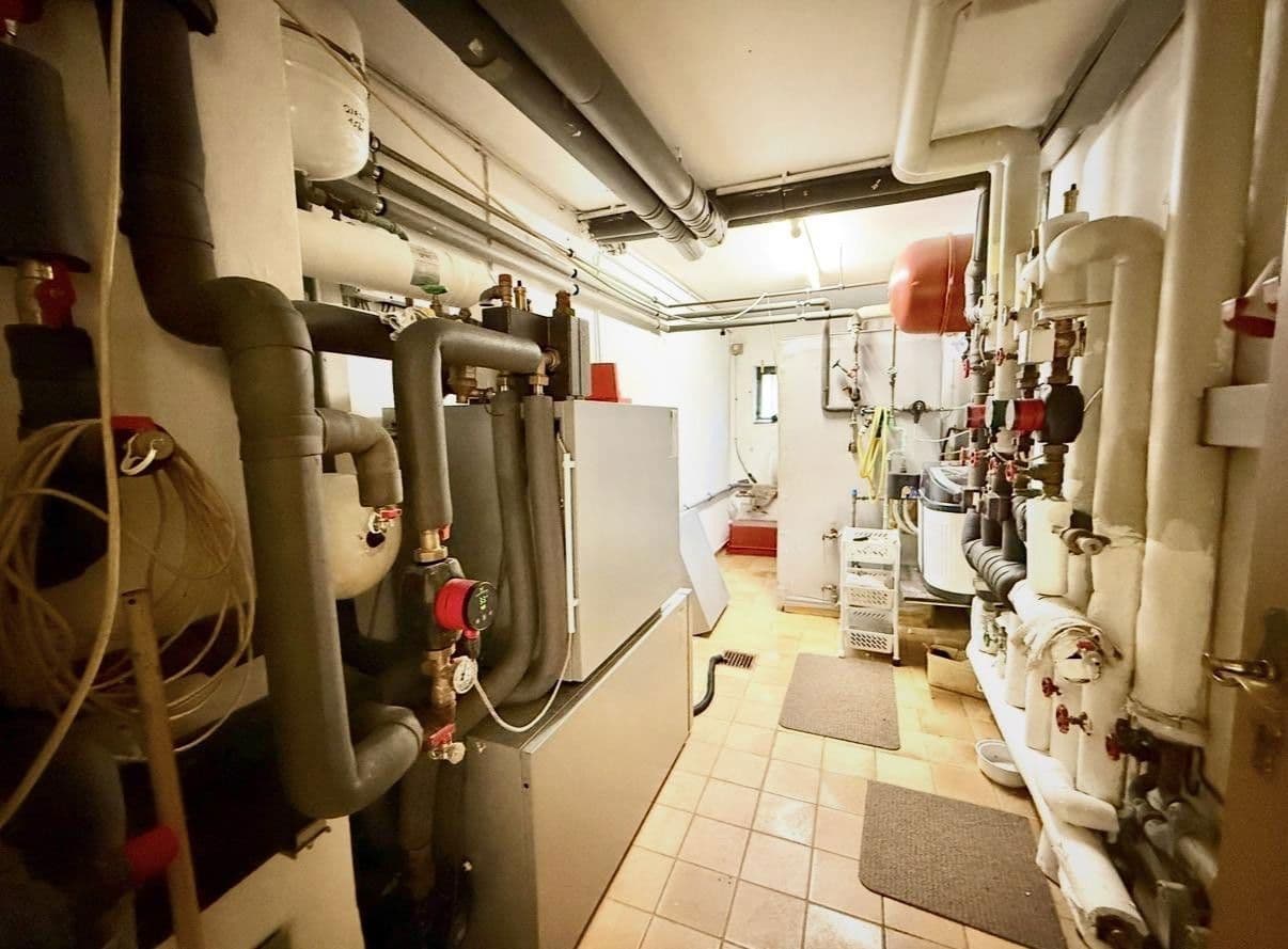 Predaj domu 423 m², pozemek 999 m², Am Eggeberg 4, Blomberg, Severné Porýnie - Westfálsko Predaj domu 423 m², pozemek 999 m², Am Eggeberg 4, Blomberg, Severné Porýnie - Westfálsko