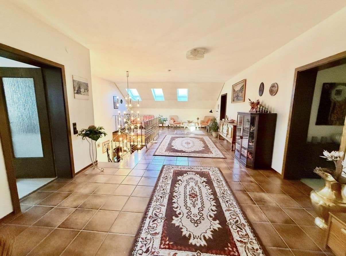 Predaj domu 423 m², pozemek 999 m², Am Eggeberg 4, Blomberg, Severné Porýnie - Westfálsko Predaj domu 423 m², pozemek 999 m², Am Eggeberg 4, Blomberg, Severné Porýnie - Westfálsko