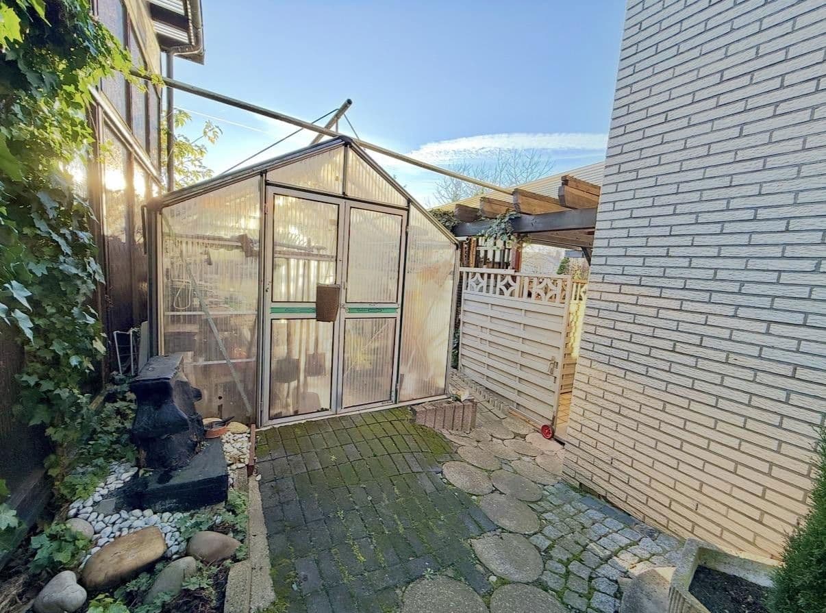 Predaj domu 423 m², pozemek 999 m², Am Eggeberg 4, Blomberg, Severné Porýnie - Westfálsko Predaj domu 423 m², pozemek 999 m², Am Eggeberg 4, Blomberg, Severné Porýnie - Westfálsko