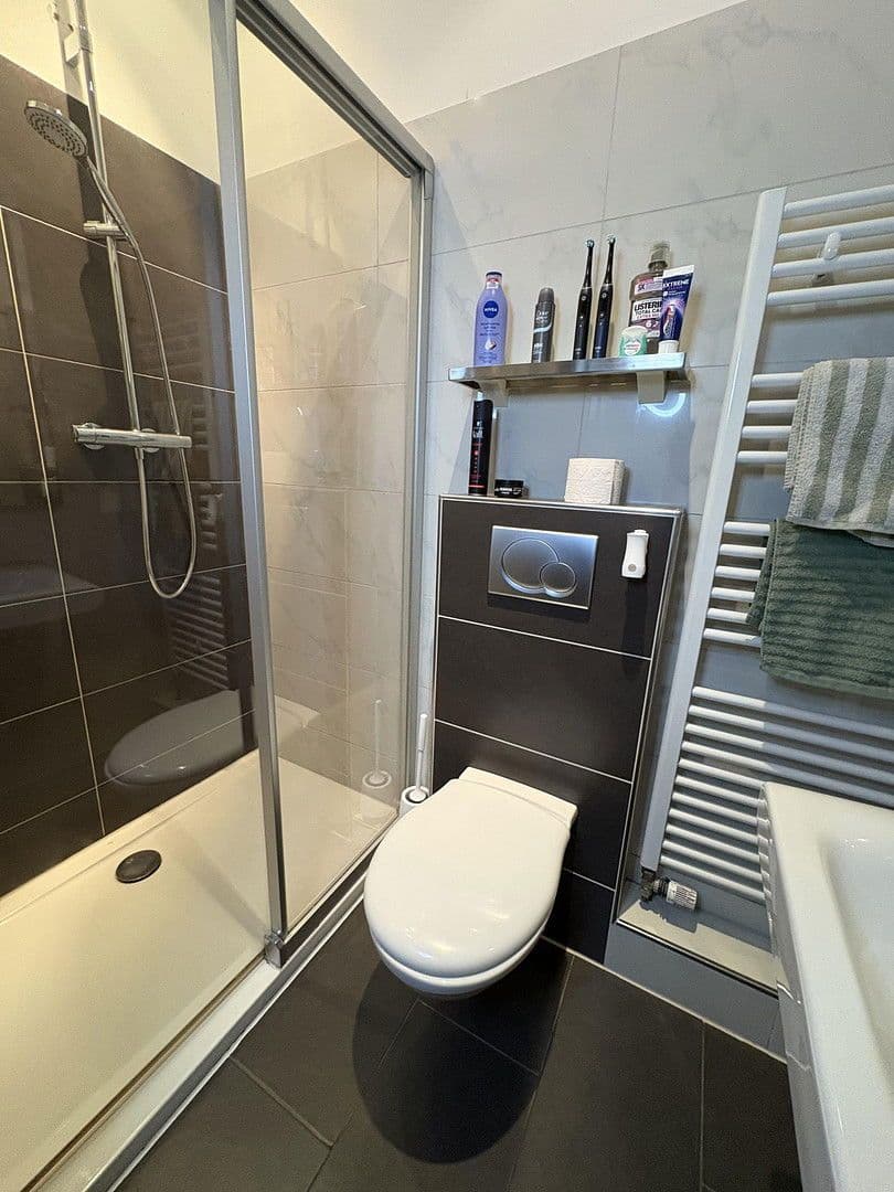 Predaj bytu 2-izbový 60 m², Kopernikusstraße 55, Düsseldorf, Severné Porýnie - Westfálsko Predaj bytu 2-izbový 60 m², Kopernikusstraße 55, Düsseldorf, Severné Porýnie - Westfálsko