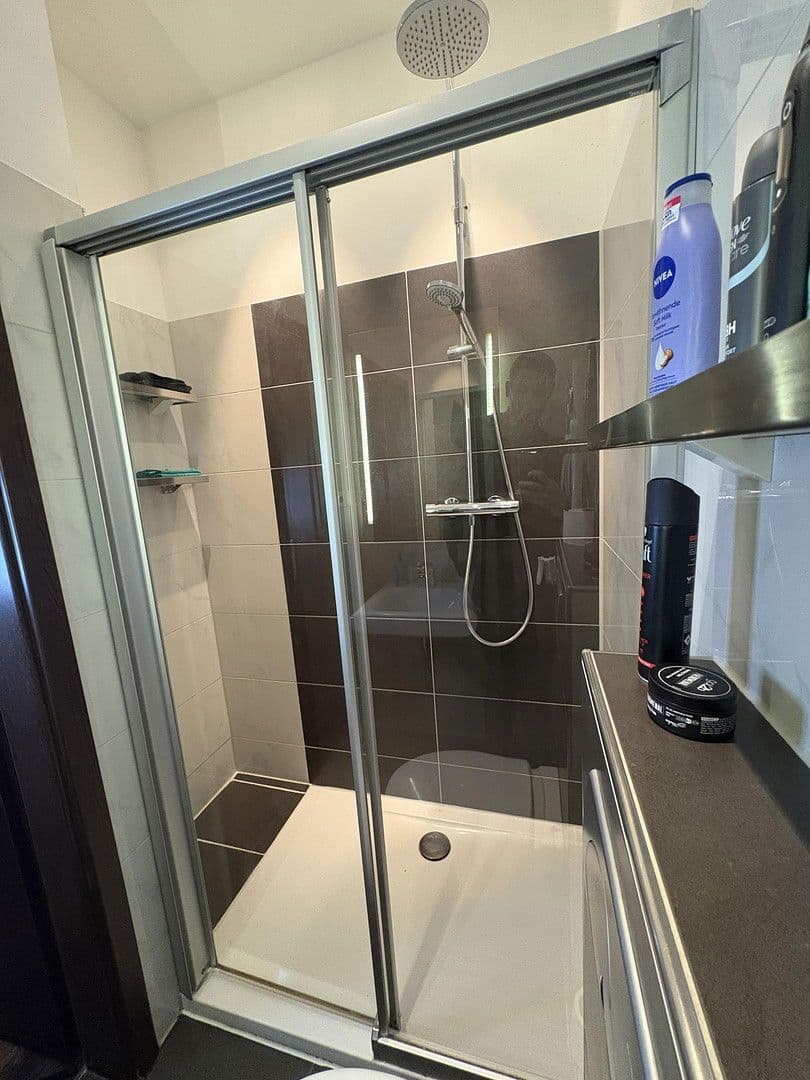 Predaj bytu 2-izbový 60 m², Kopernikusstraße 55, Düsseldorf, Severné Porýnie - Westfálsko Predaj bytu 2-izbový 60 m², Kopernikusstraße 55, Düsseldorf, Severné Porýnie - Westfálsko