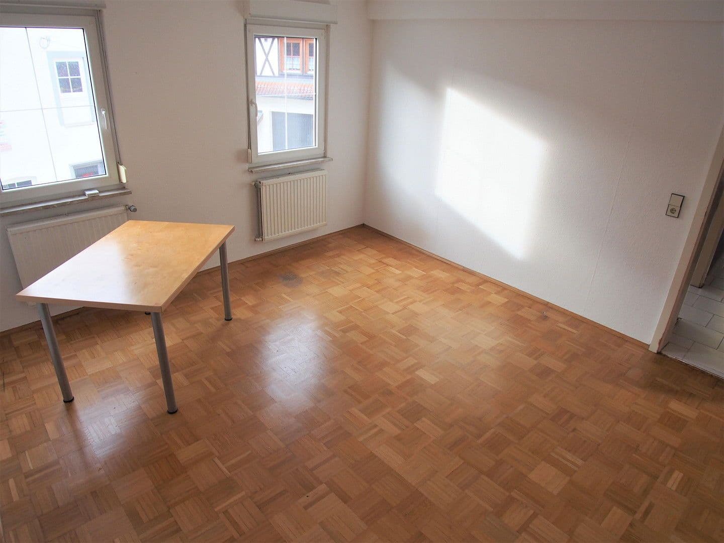Predaj domu 112 m², pozemek 281 m², Rottenburg am Neckar, Bádensko-Wurttembersko Predaj domu 112 m², pozemek 281 m², Rottenburg am Neckar, Bádensko-Wurttembersko