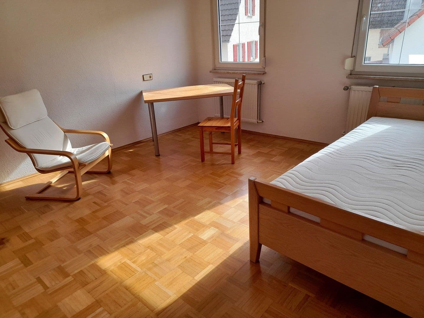 Predaj domu 112 m², pozemek 281 m², Rottenburg am Neckar, Bádensko-Wurttembersko Predaj domu 112 m², pozemek 281 m², Rottenburg am Neckar, Bádensko-Wurttembersko