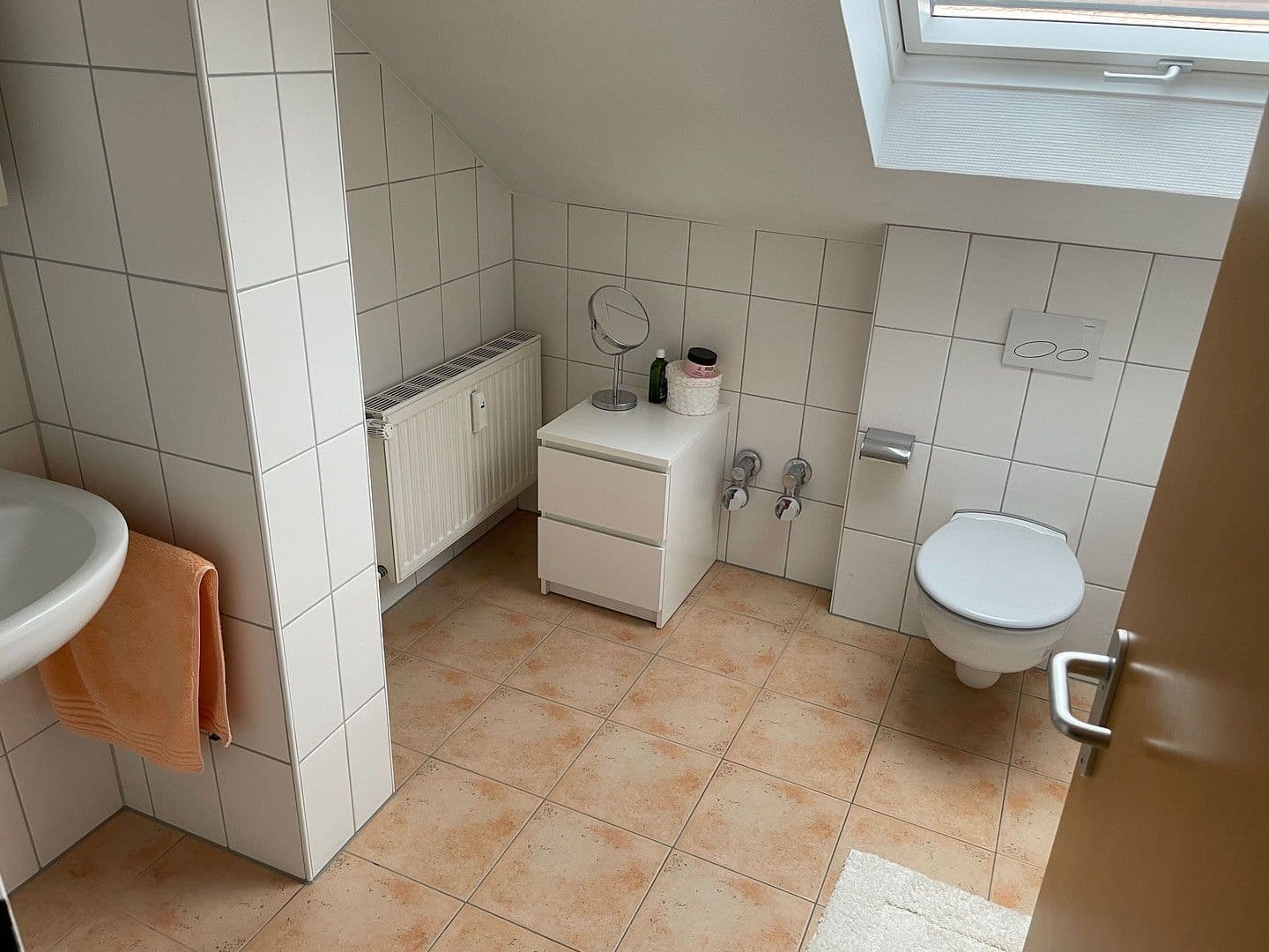 Prenájom bytu 2-izbový 69 m², Nieder-Mörler-Str. 13, Bad Nauheim, Hesensko Prenájom bytu 2-izbový 69 m², Nieder-Mörler-Str. 13, Bad Nauheim, Hesensko