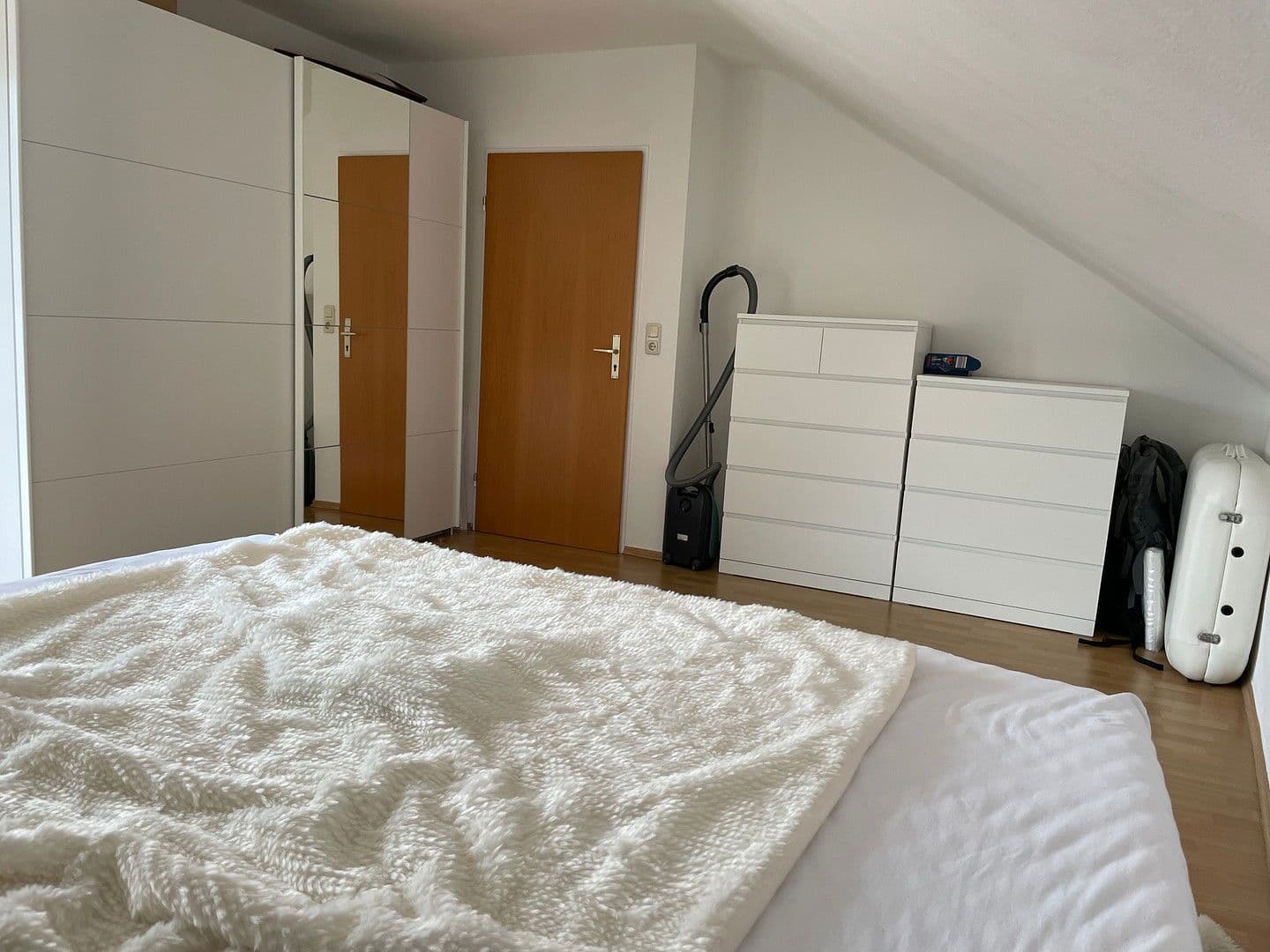 Prenájom bytu 2-izbový 69 m², Nieder-Mörler-Str. 13, Bad Nauheim, Hesensko Prenájom bytu 2-izbový 69 m², Nieder-Mörler-Str. 13, Bad Nauheim, Hesensko