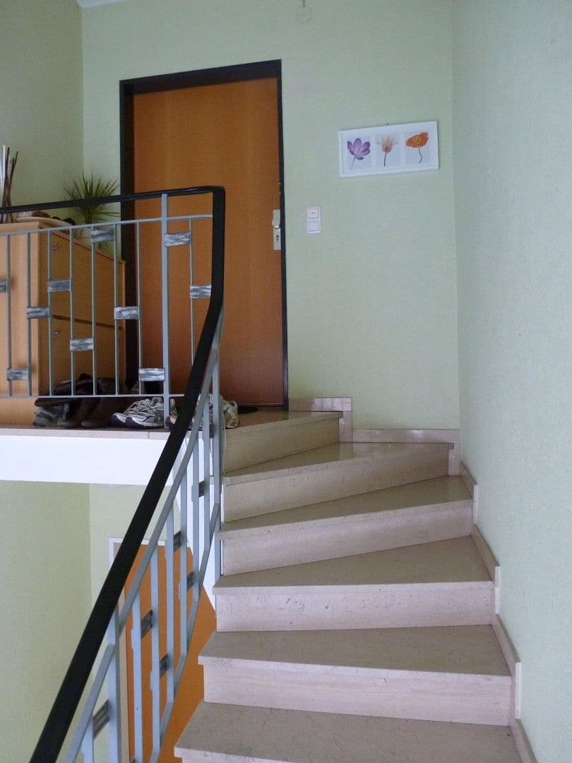 Prenájom bytu 2-izbový 69 m², Nieder-Mörler-Str. 13, Bad Nauheim, Hesensko Prenájom bytu 2-izbový 69 m², Nieder-Mörler-Str. 13, Bad Nauheim, Hesensko