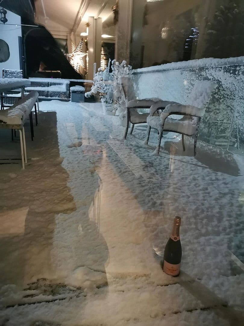 Predaj domu 493 m², pozemek 1.531 m², Glashütten, Hesensko Predaj domu 493 m², pozemek 1.531 m², Glashütten, Hesensko