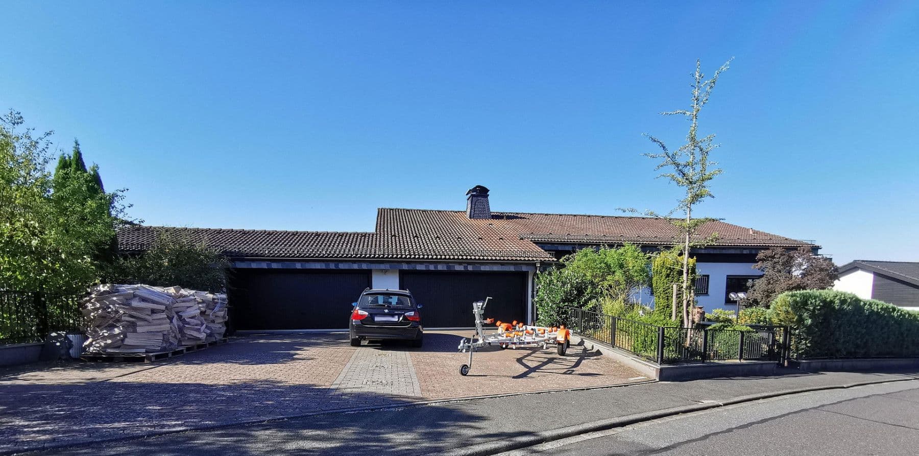 Predaj domu 493 m², pozemek 1.531 m², Glashütten, Hesensko Predaj domu 493 m², pozemek 1.531 m², Glashütten, Hesensko