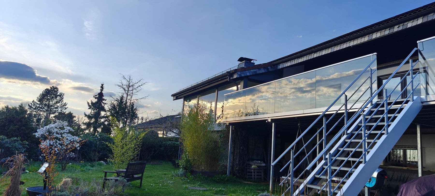 Predaj domu 493 m², pozemek 1.531 m², Glashütten, Hesensko Predaj domu 493 m², pozemek 1.531 m², Glashütten, Hesensko