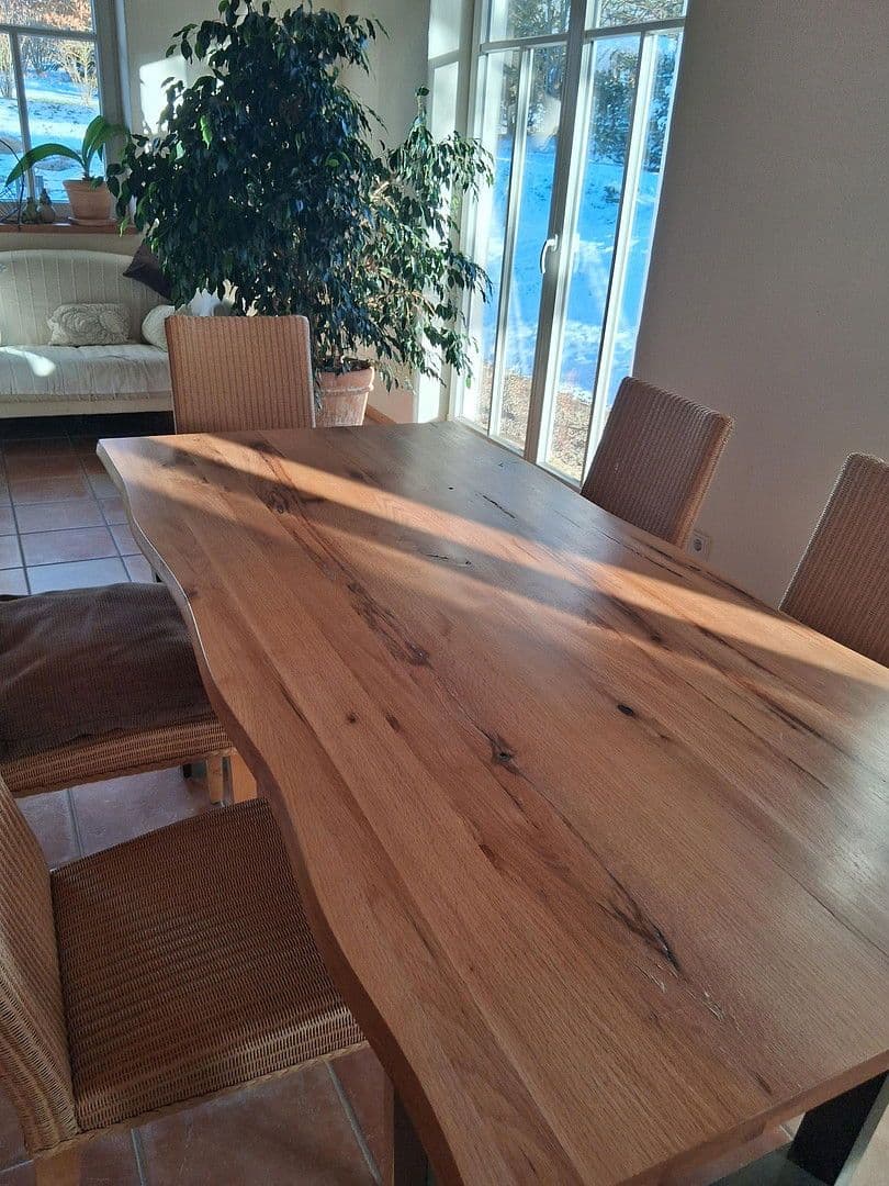 Predaj domu 310 m², pozemek 5.000 m², Hillesheim, Porýnie-Falcko Predaj domu 310 m², pozemek 5.000 m², Hillesheim, Porýnie-Falcko