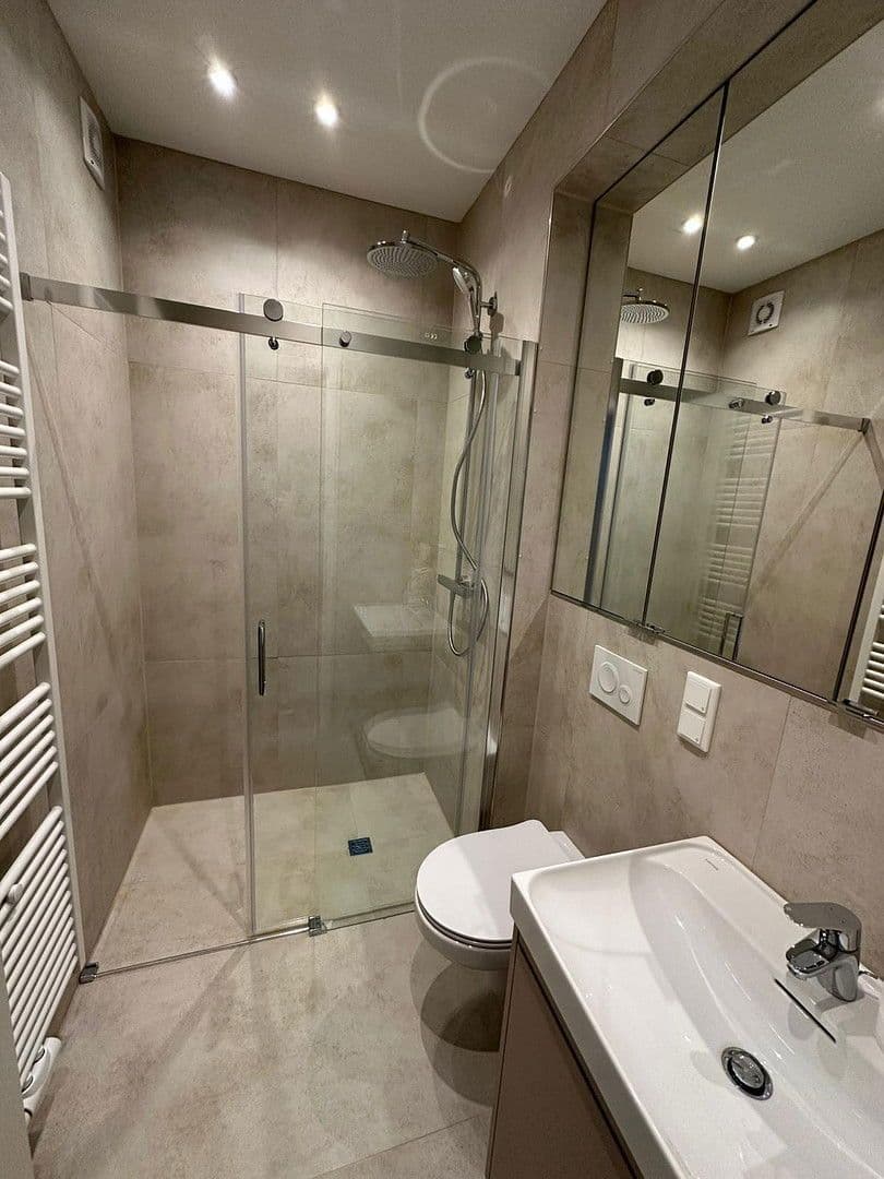 Prenájom bytu 2-izbový 50 m², Gotha-Allee 36, Berlin, Berlín Prenájom bytu 2-izbový 50 m², Gotha-Allee 36, Berlin, Berlín