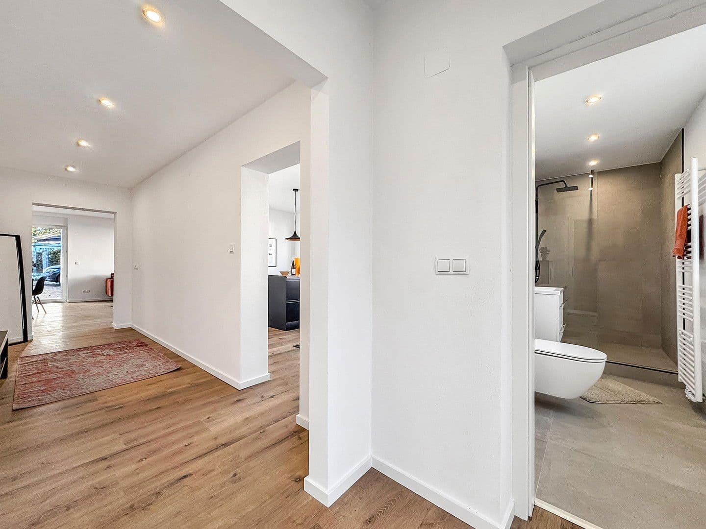 Predaj domu 186 m², pozemek 365 m², Friedrich-Fröbel-Str. 16, Hochspeyer, Porýnie-Falcko Predaj domu 186 m², pozemek 365 m², Friedrich-Fröbel-Str. 16, Hochspeyer, Porýnie-Falcko