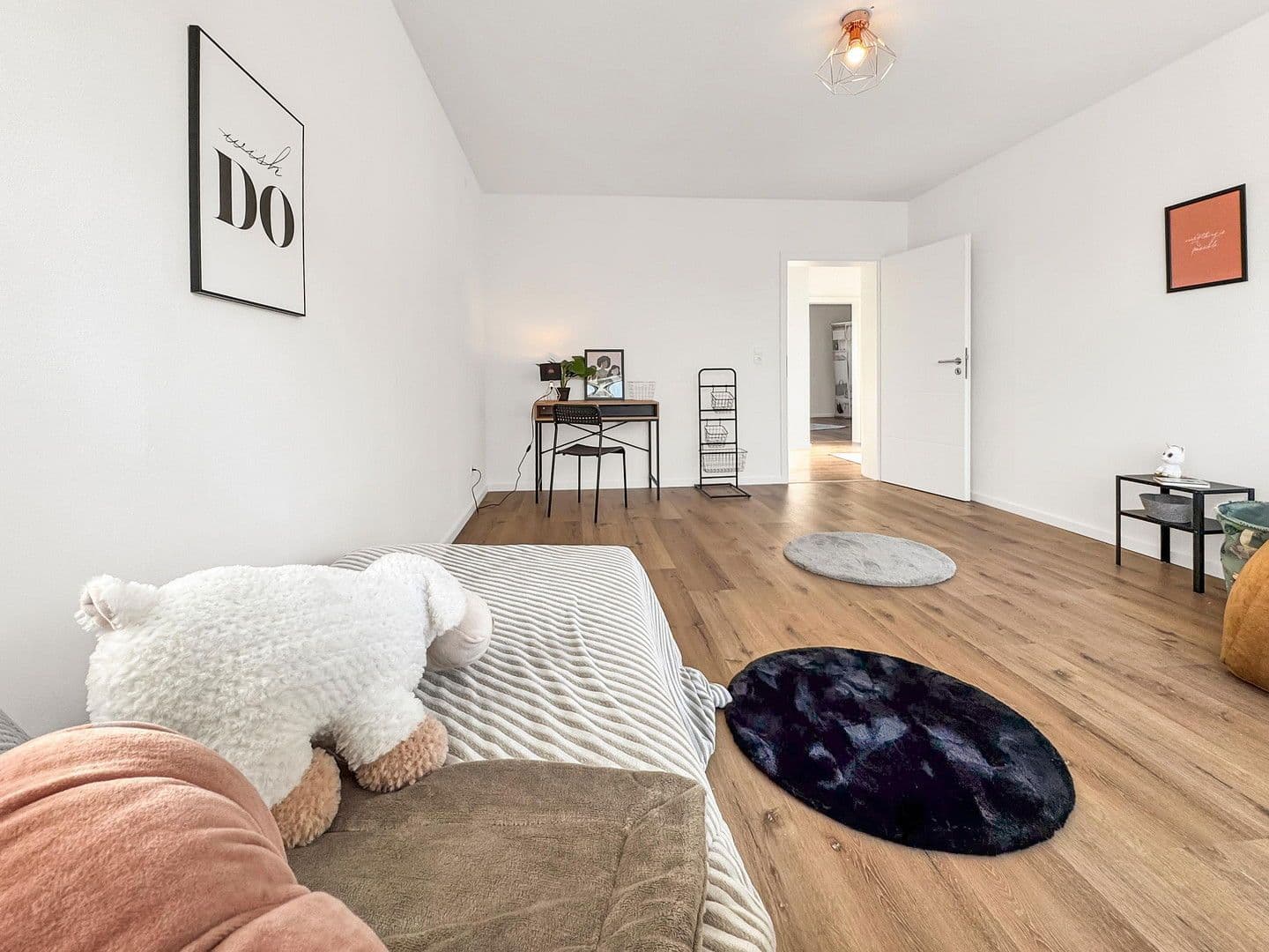 Predaj domu 186 m², pozemek 365 m², Friedrich-Fröbel-Str. 16, Hochspeyer, Porýnie-Falcko Predaj domu 186 m², pozemek 365 m², Friedrich-Fröbel-Str. 16, Hochspeyer, Porýnie-Falcko