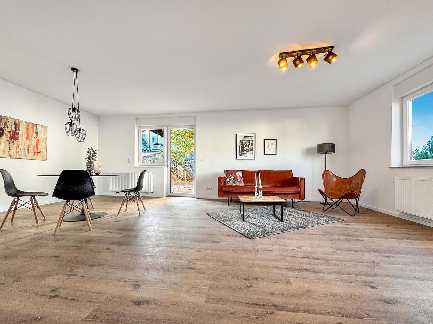 Predaj domu 186 m², pozemek 365 m², Friedrich-Fröbel-Str. 16, Hochspeyer, Porýnie-Falcko Predaj domu 186 m², pozemek 365 m², Friedrich-Fröbel-Str. 16, Hochspeyer, Porýnie-Falcko