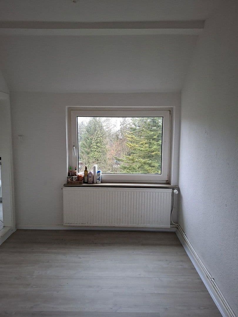 Prenájom bytu 4-izbový 75 m², Radellstraße 15, Bremerhaven, Brémy Prenájom bytu 4-izbový 75 m², Radellstraße 15, Bremerhaven, Brémy