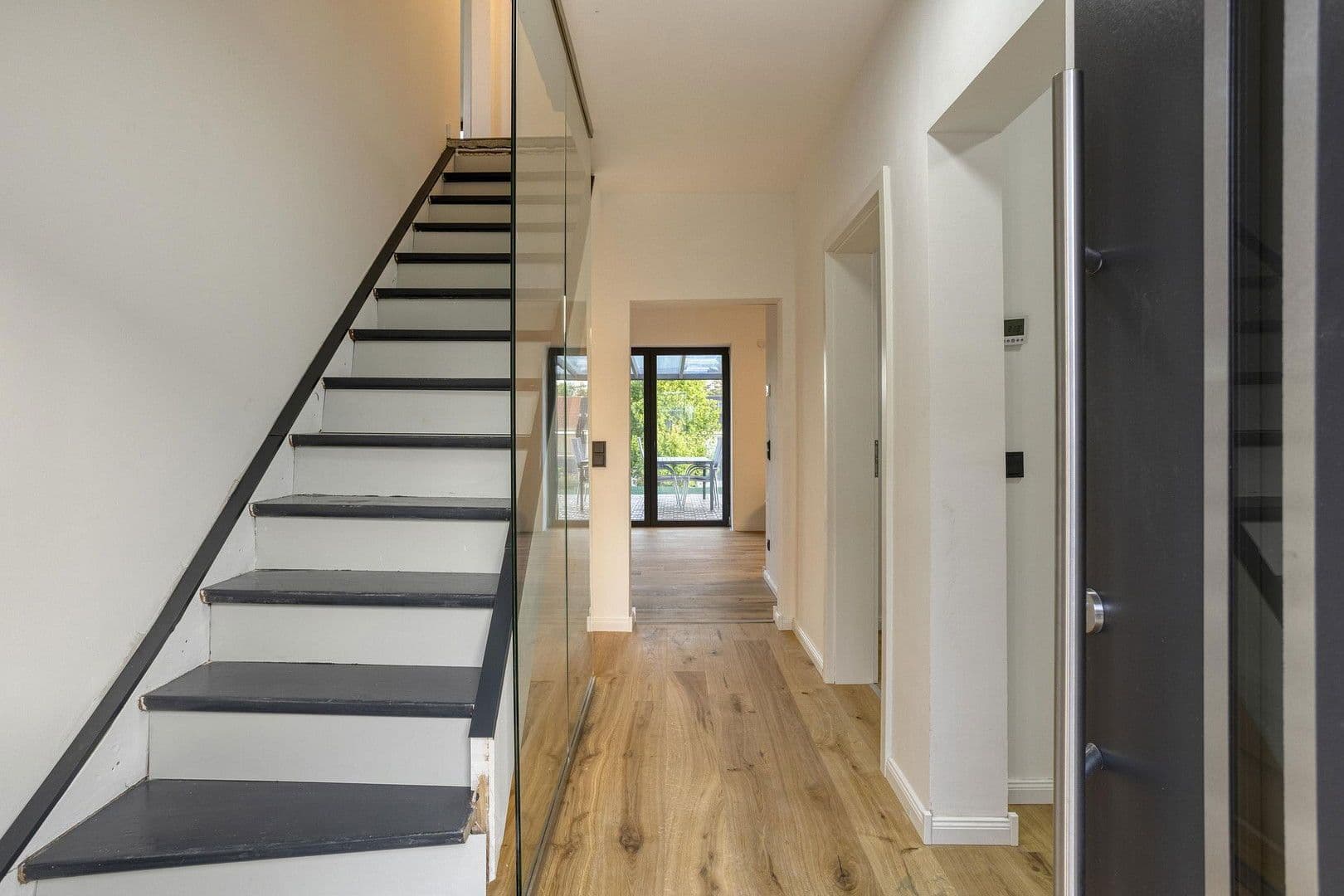 Predaj domu 140 m², pozemek 419 m², Fritz-Ebert-Ring 78, Hattingen, Severné Porýnie - Westfálsko Predaj domu 140 m², pozemek 419 m², Fritz-Ebert-Ring 78, Hattingen, Severné Porýnie - Westfálsko