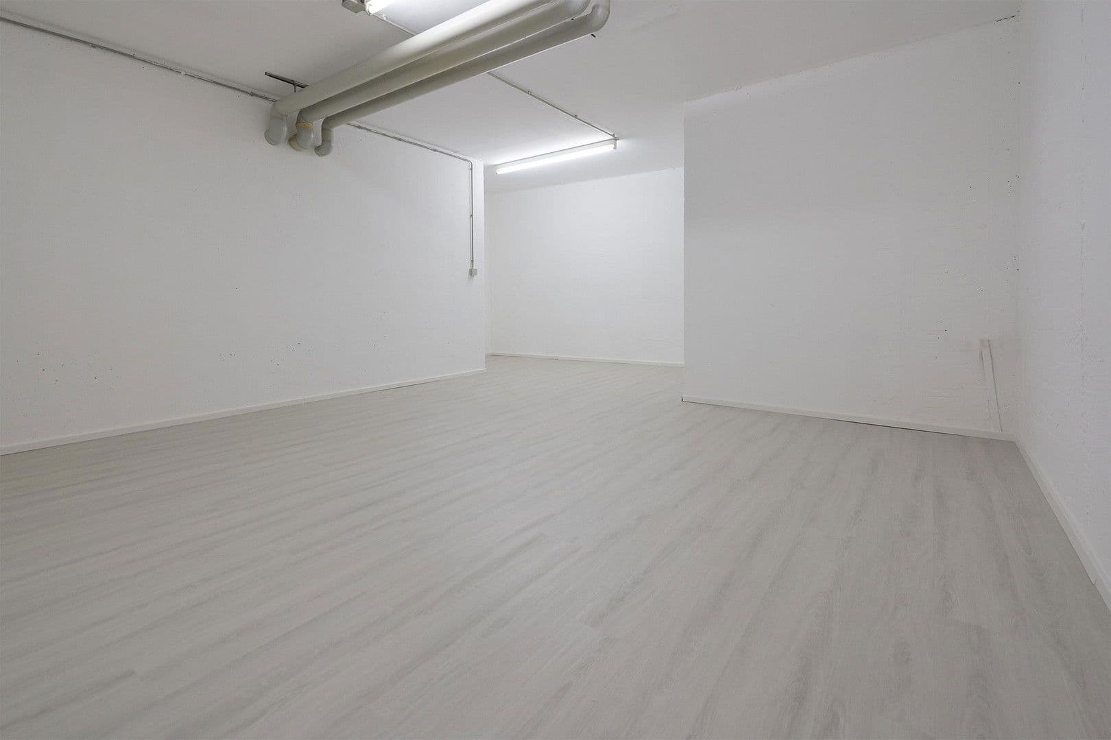 Prenájom bytu 2-izbový 74 m², Hochdorfer Straße 24, Ludwigsburg, Bádensko-Wurttembersko Prenájom bytu 2-izbový 74 m², Hochdorfer Straße 24, Ludwigsburg, Bádensko-Wurttembersko