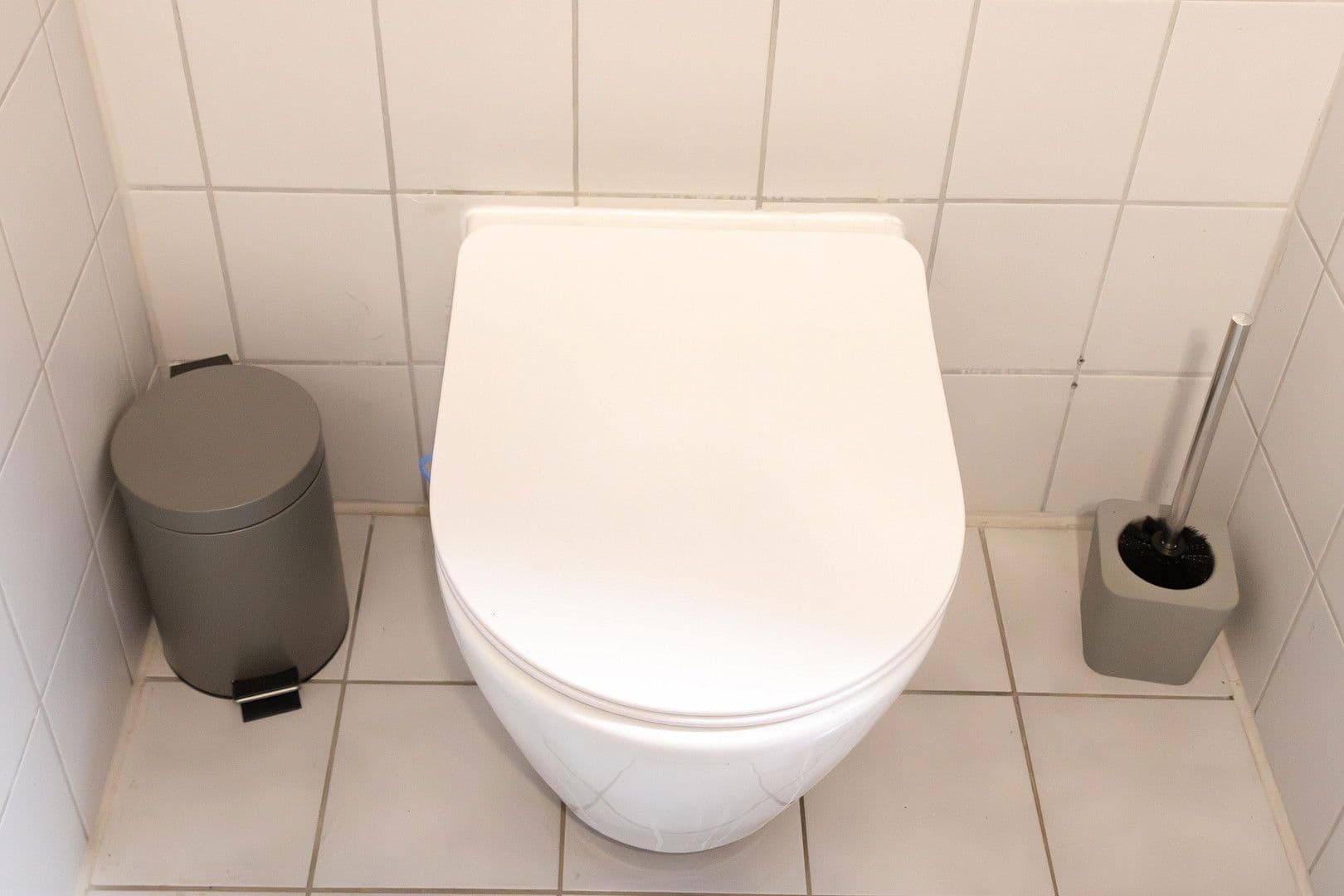 Prenájom bytu 2-izbový 65 m², untere Heckenstraße 51, Stuttgart (Hedelfingen), Bádensko-Wurttembersko Prenájom bytu 2-izbový 65 m², untere Heckenstraße 51, Stuttgart (Hedelfingen), Bádensko-Wurttembersko