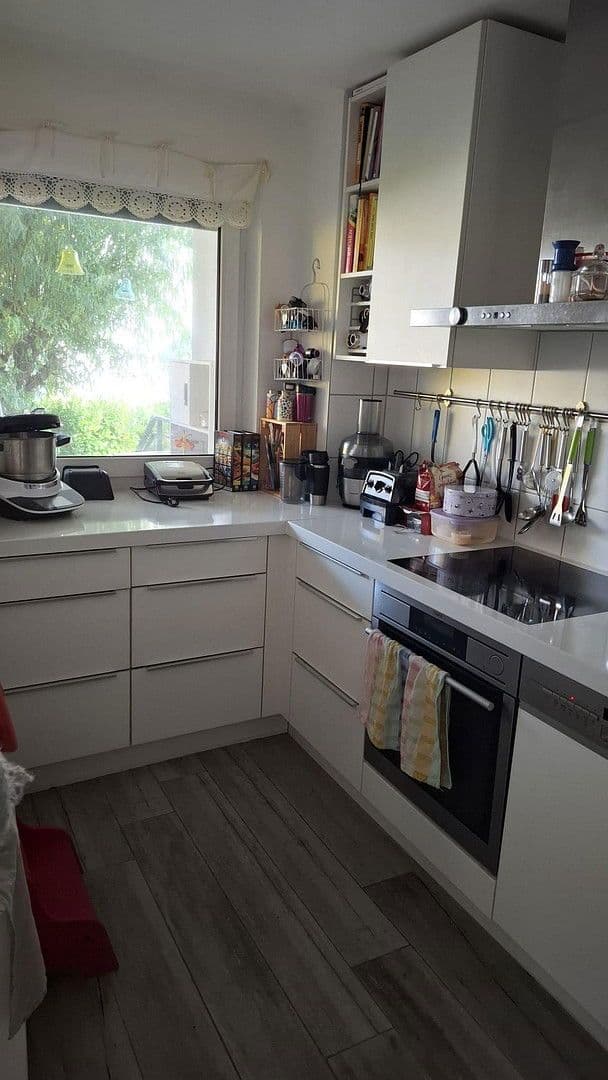 Predaj bytu 4-izbový 110 m², Stuttgart, Bádensko-Wurttembersko Predaj bytu 4-izbový 110 m², Stuttgart, Bádensko-Wurttembersko