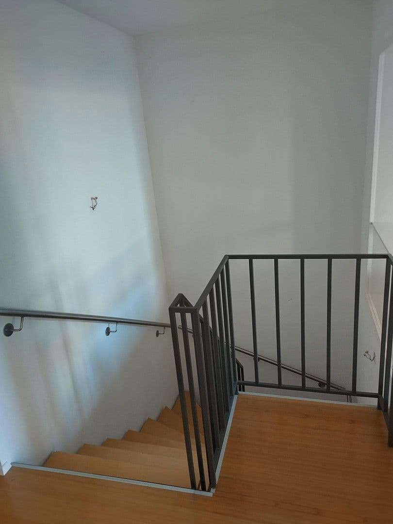 Predaj bytu 4-izbový 110 m², Stuttgart, Bádensko-Wurttembersko Predaj bytu 4-izbový 110 m², Stuttgart, Bádensko-Wurttembersko