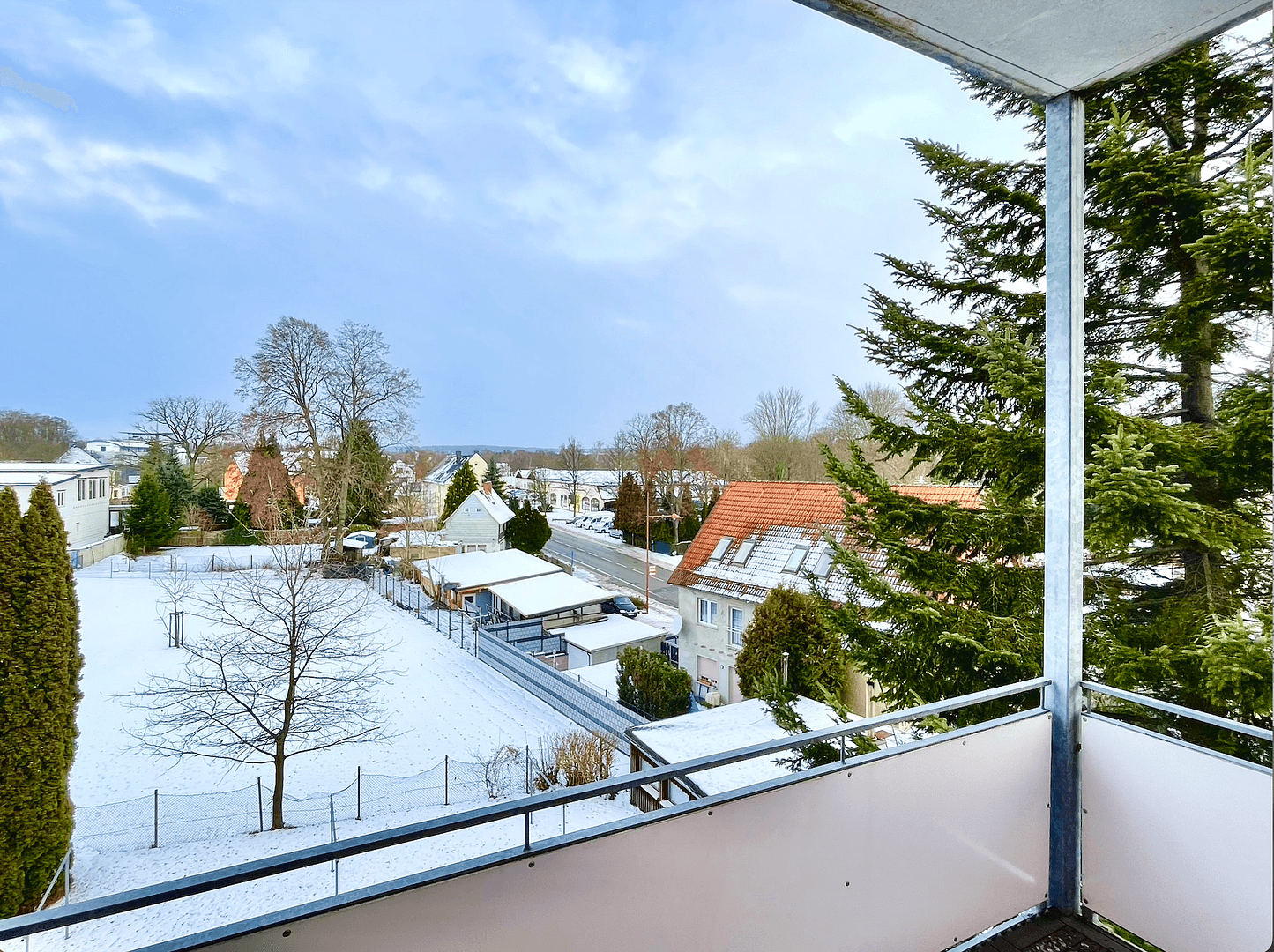 Prenájom bytu 3-izbový 79 m², Wechselburger Str. 4, Chemnitz, Sasko Prenájom bytu 3-izbový 79 m², Wechselburger Str. 4, Chemnitz, Sasko