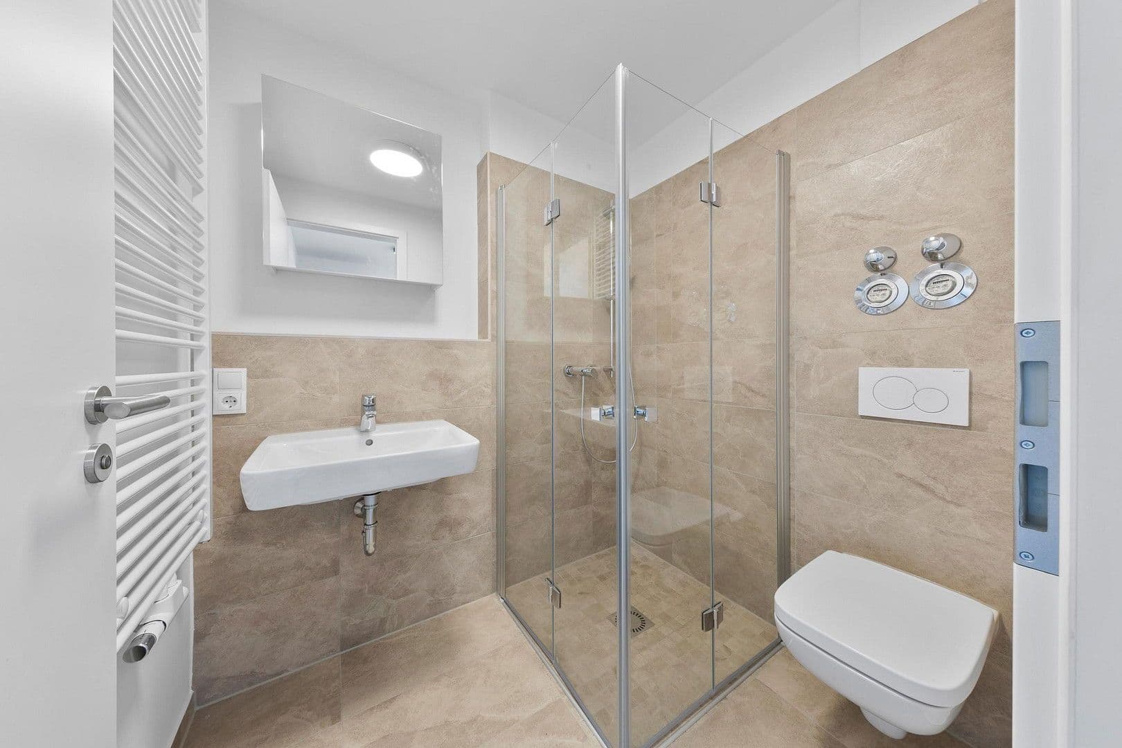 Prenájom bytu 1-izbový 21 m², Rubensstr. 54, Berlin - Schöneberg, Berlín Prenájom bytu 1-izbový 21 m², Rubensstr. 54, Berlin - Schöneberg, Berlín