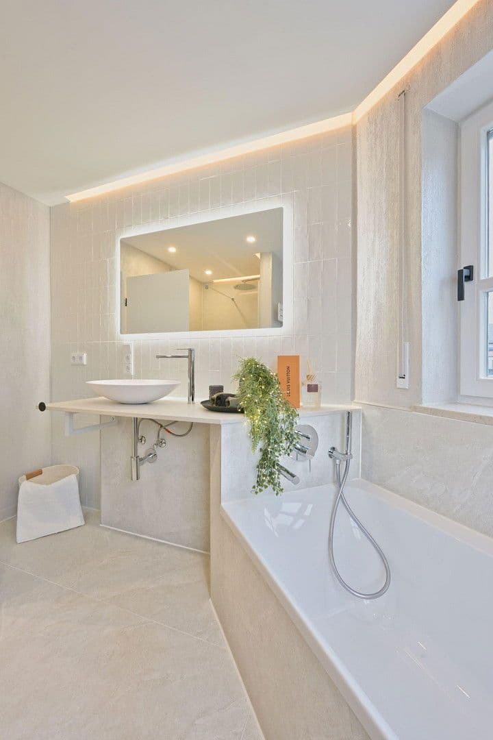 Predaj bytu 4-izbový 105 m², Hauptstraße 43, Aystetten, Bavorsko Predaj bytu 4-izbový 105 m², Hauptstraße 43, Aystetten, Bavorsko