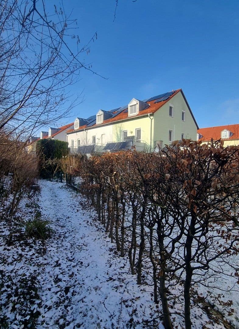 Predaj domu 150 m², pozemek 201 m², Händelstraße 1, Feldkirchen, Bavorsko Predaj domu 150 m², pozemek 201 m², Händelstraße 1, Feldkirchen, Bavorsko