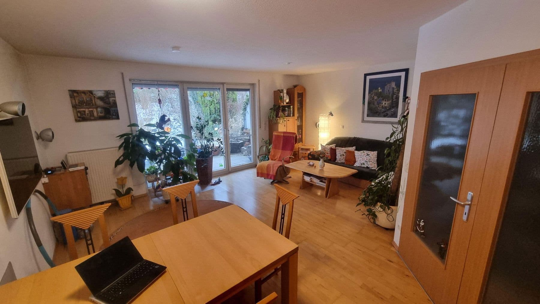 Predaj domu 150 m², pozemek 201 m², Händelstraße 1, Feldkirchen, Bavorsko Predaj domu 150 m², pozemek 201 m², Händelstraße 1, Feldkirchen, Bavorsko