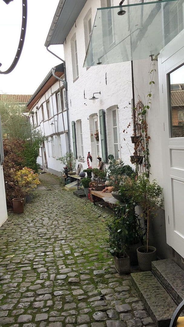 Predaj domu 160 m², pozemek 650 m², Krefeld, Severné Porýnie - Westfálsko Predaj domu 160 m², pozemek 650 m², Krefeld, Severné Porýnie - Westfálsko