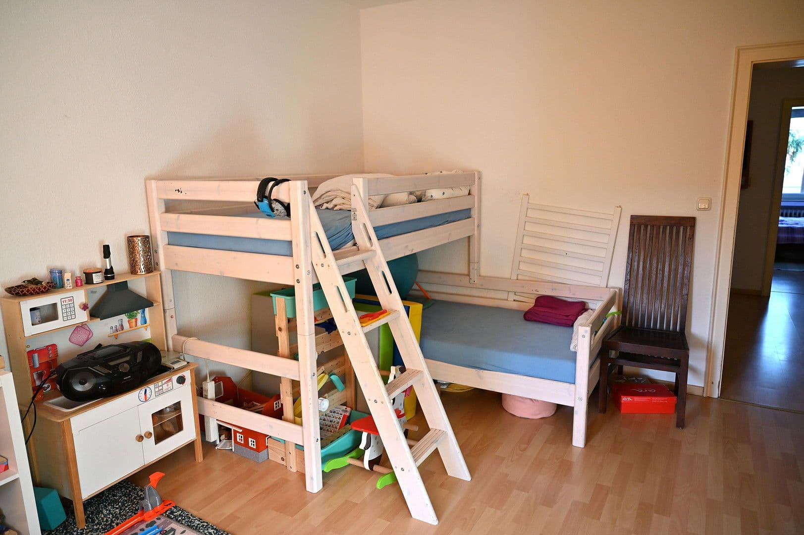 Prenájom bytu 3-izbový 101 m², Goethestraße 7, Mönchengladbach, Severné Porýnie - Westfálsko Prenájom bytu 3-izbový 101 m², Goethestraße 7, Mönchengladbach, Severné Porýnie - Westfálsko