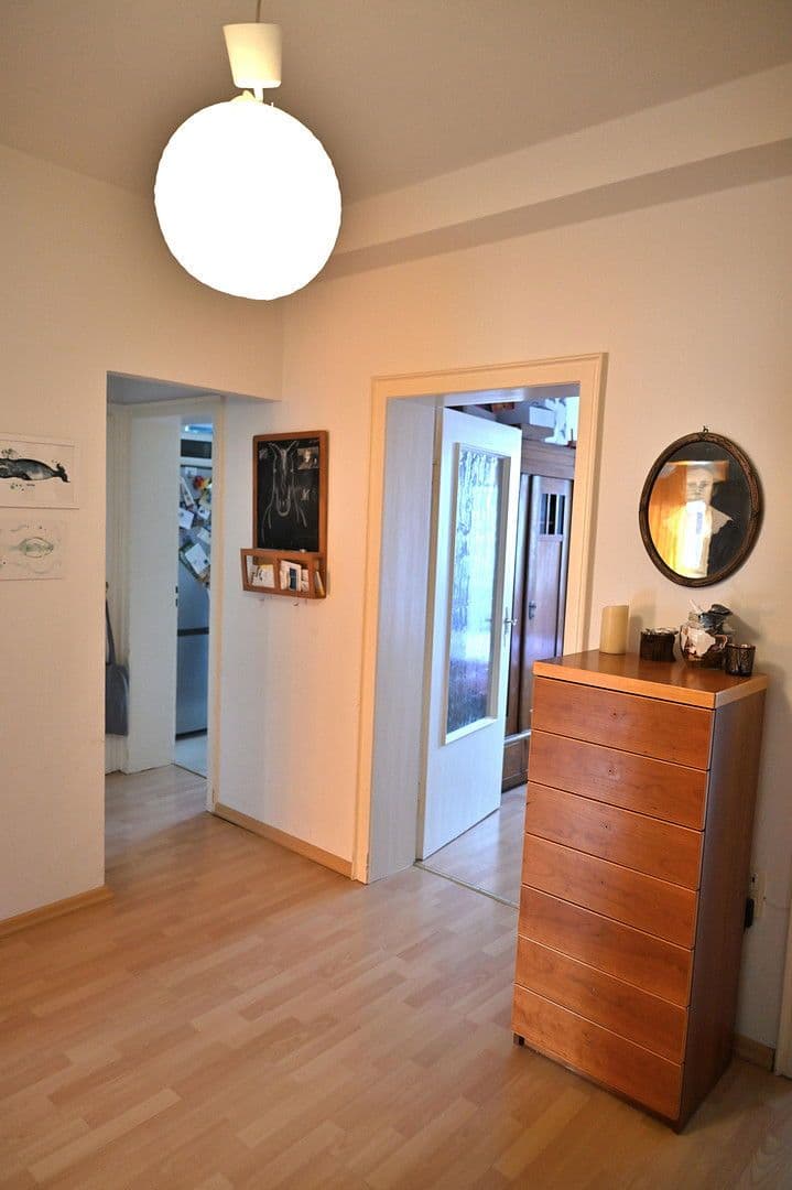 Prenájom bytu 3-izbový 101 m², Goethestraße 7, Mönchengladbach, Severné Porýnie - Westfálsko Prenájom bytu 3-izbový 101 m², Goethestraße 7, Mönchengladbach, Severné Porýnie - Westfálsko