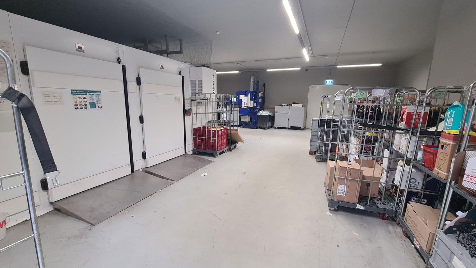 Prenájom nebytového priestoru 5.000 m², Moosburg an der Isar, Bavorsko Prenájom nebytového priestoru 5.000 m², Moosburg an der Isar, Bavorsko